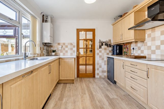 1, Pinfold Close, Doncaster photo 4