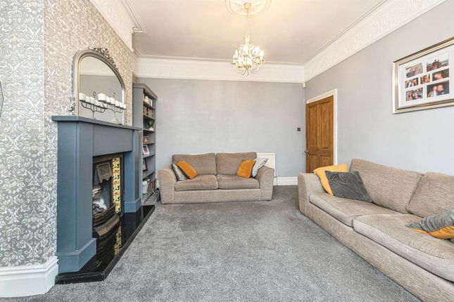 65, Barnsley Road, Wakefield photo 3