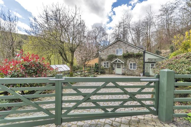 3-bed house on Felin Cwmwr, Oswestry, £550,000