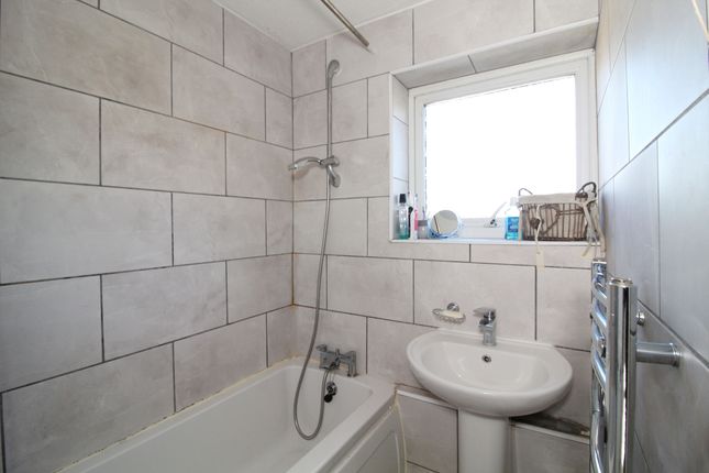 Property to rent in Whitby Road, London