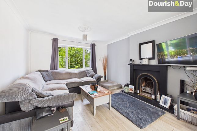 12 Hatherton Road, Stafford photo 3