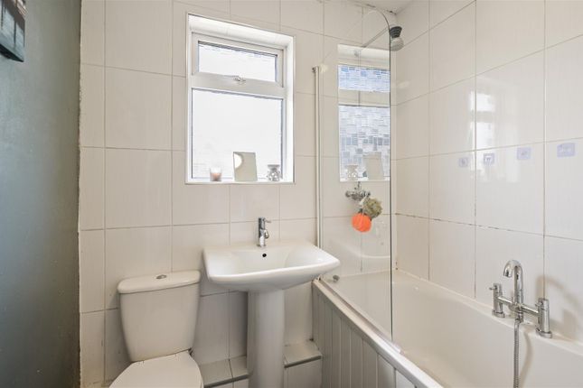 23, Cousland Crescent, Seafield photo 4