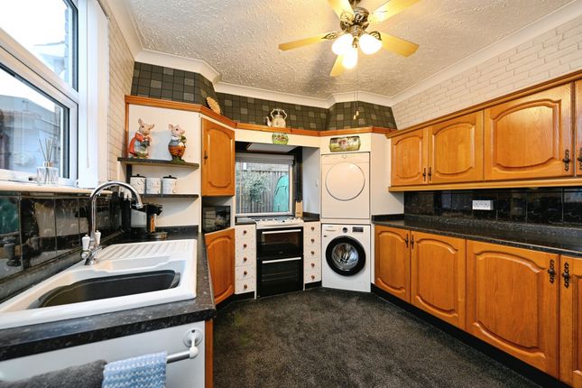 The Limes, 39, Main Road, Wisbech photo 2