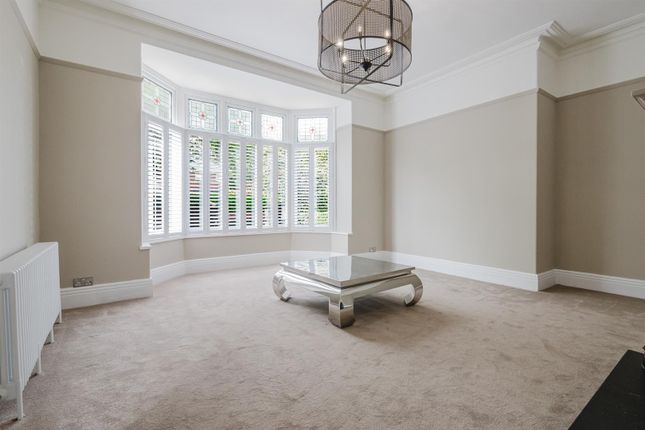 42, Hawthorn Lane, Wilmslow photo 4