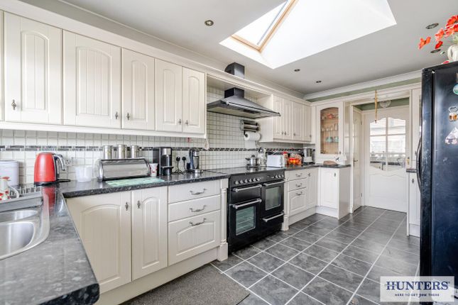 Aloe Bungalow, Cliffe Road, Selby photo 2