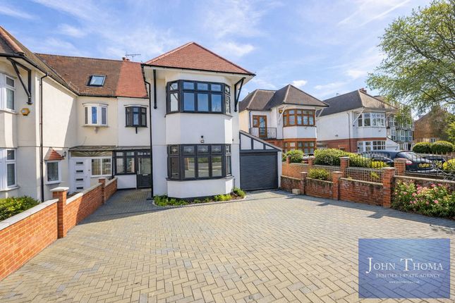 31, Hollybush Hill, London photo 2