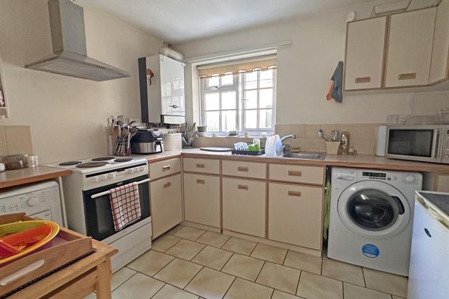 Flat for sale in East Street, Crewkerne