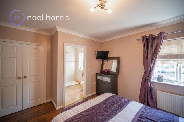 Semi-detached house for sale in Manor Park, Benton