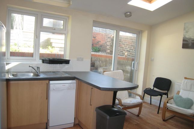 Terraced house to rent in Mafeking Rd, Brighton