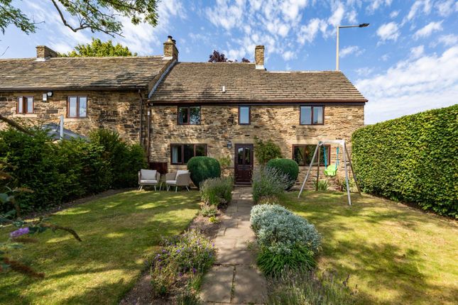 3-bed house on 7, Kirkstead Abbey Mews, Thorpe Hesley, £450,000