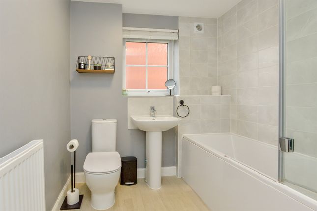 Flat for sale in Cicero Crescent, Fairfields, Milton Keynes