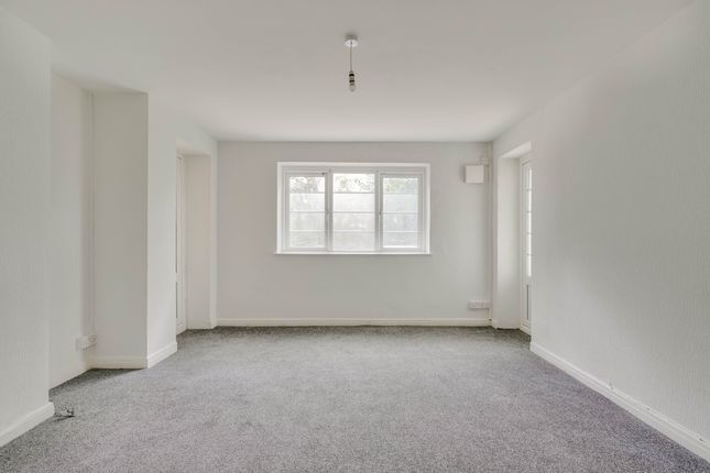15, The Woodlands, Upper Norwood photo 4
