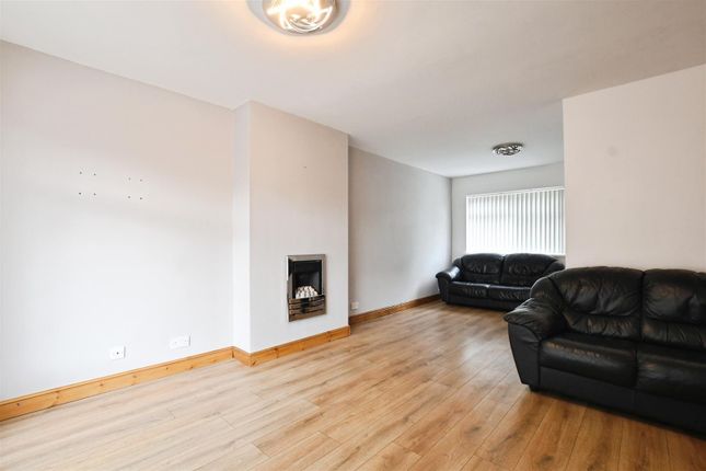 26, Tarran Avenue, Hull photo 4