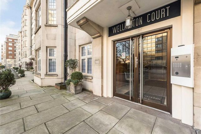 Thumbnail Flat for sale in Wellington Court, 55-67 Wellington Road, London NW8.