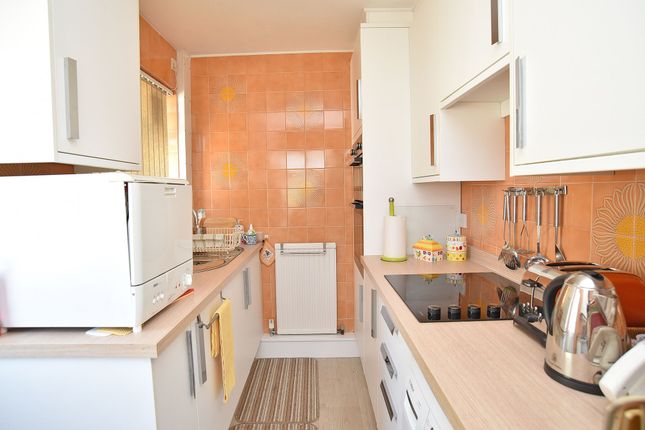 61 Woodpark Drive, Knaresborough photo 4