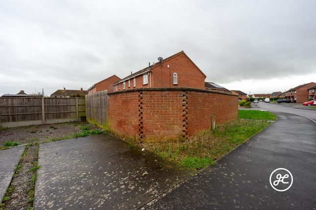 End terrace house for sale in Loxleigh Avenue, Bridgwater