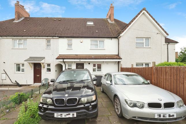 Thumbnail Terraced house for sale in Gipsy Lane, Leicester