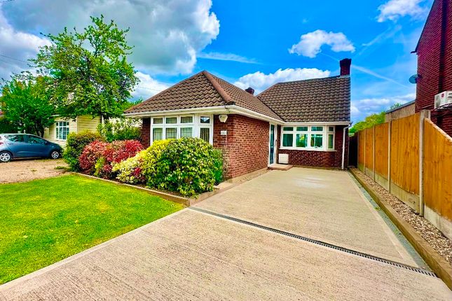 2-bed house on 52 Hubbards Chase, Hornchurch, £550,000