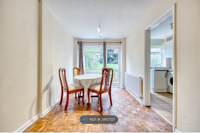 Wigram Road, London photo 4