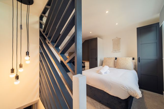 13, Zinc Street, Cardiff photo 3