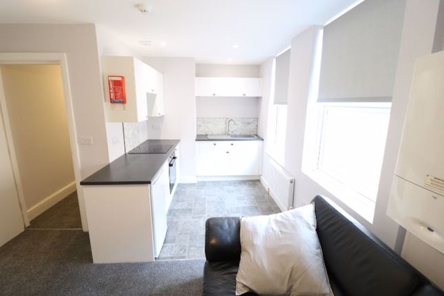 Flat 4, 12, Clifton Terrace, Douglas photo 4