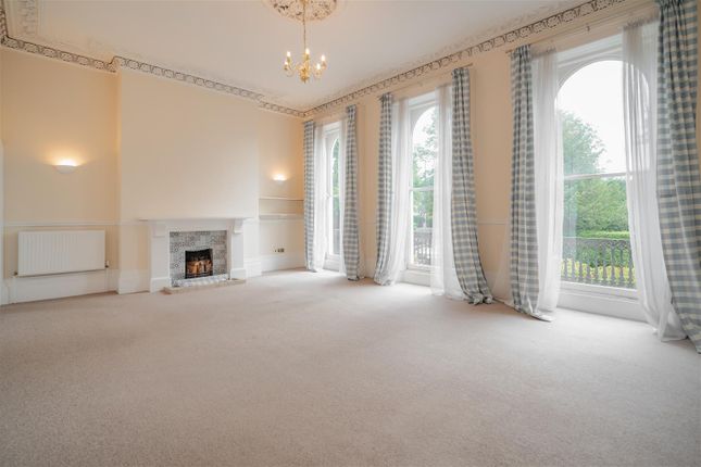 40 Lansdown Road, Cheltenham photo 3