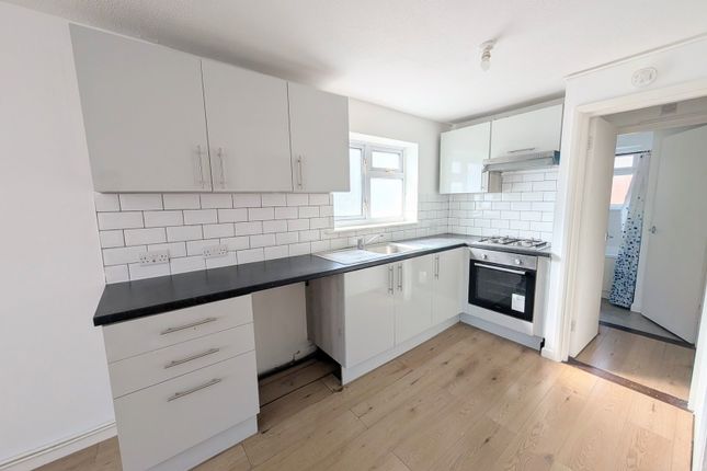 Hamilton House 5-7,Flat 1, Clive Road, Portsmouth photo 3