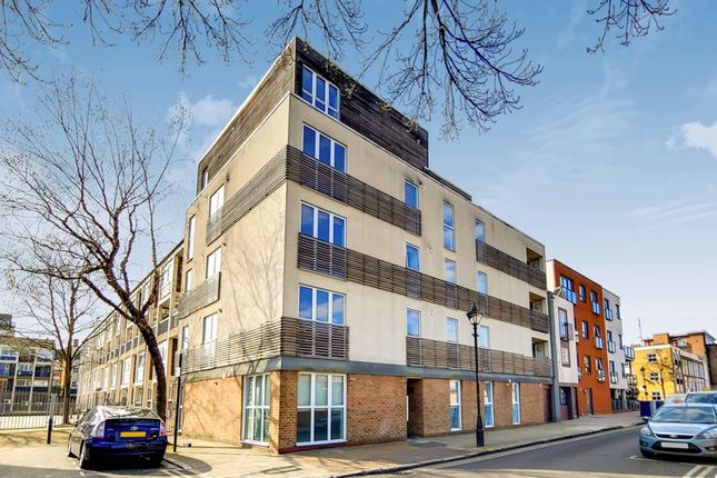 Thumbnail Flat to rent in Milton Court, Wrights Road, Bow