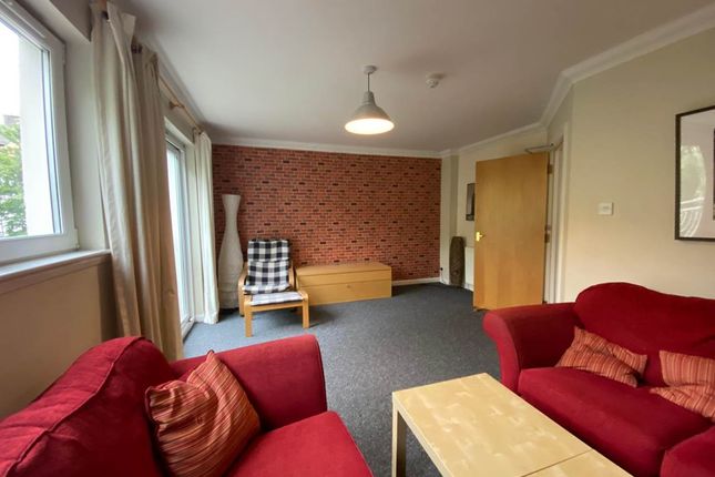 6 Milnbank Gardens, Dundee photo 3