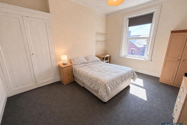 Devonshire Place, Newcastle upon Tyne photo 5