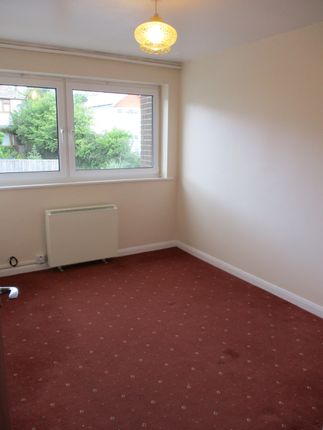 7 Brimlands Court, New Road, Brixham, Devon photo 5