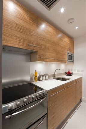 1, 37, Eagle Street, London photo 2
