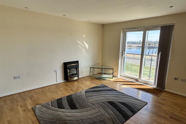 18, Cwrt Westfa, Llanelli photo 3