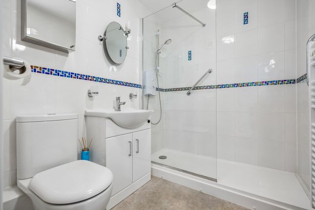 25, Glenallan Court, Dunblane photo 4