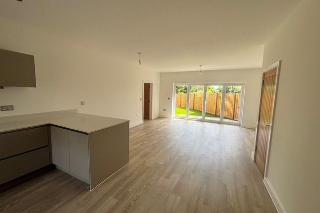 Plot 5, The Athens, Abbey Road, Nottingham photo 4
