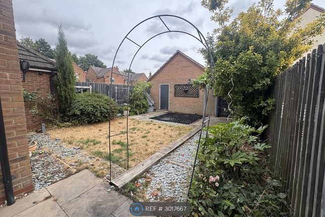 Hay Barn Road, Deeping St Nicholas, Spalding photo 2
