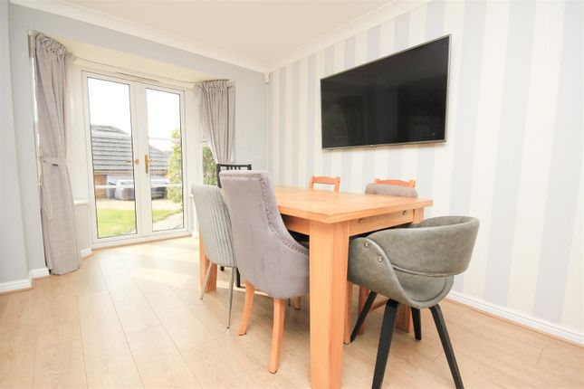 4, Spencer Road, Wellingborough photo 4