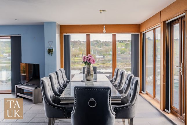 21, Cadnant Road, Menai Bridge photo 4