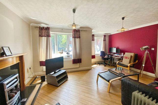 29, Daubeney Avenue, Lincoln photo 3
