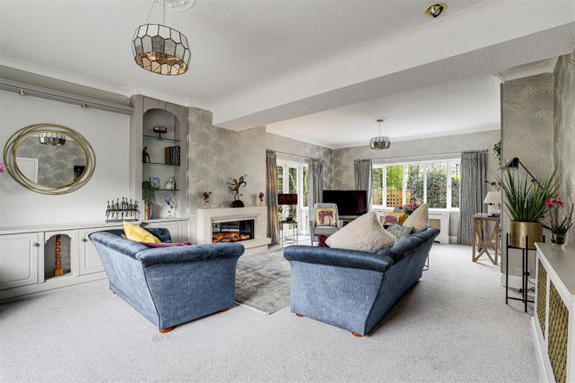 Detached house for sale in Oundle Drive, Wollaton, Nottinghamshire