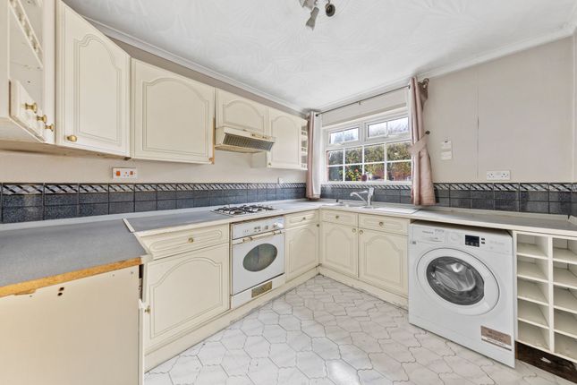 37 Waywell Close, Warrington photo 3