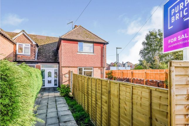 2 Bed Semi Detached House For Sale In Green Lane Godalming Gu7