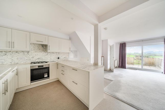 20, Woodbury Park, Axminster photo 3