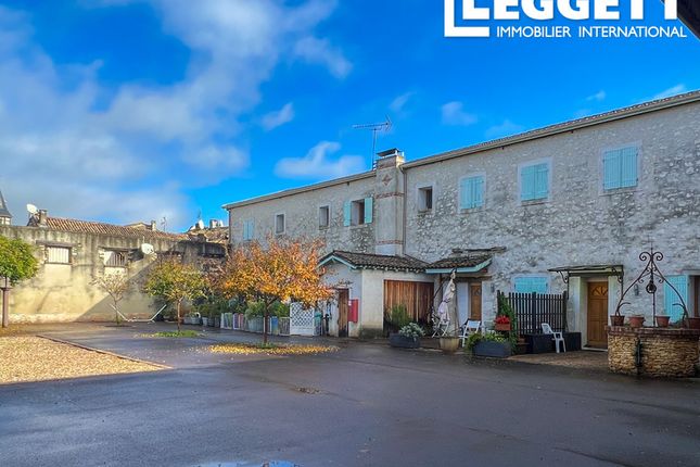 Villa for sale in Eymet, Dordogne, Nouvelle-Aquitaine