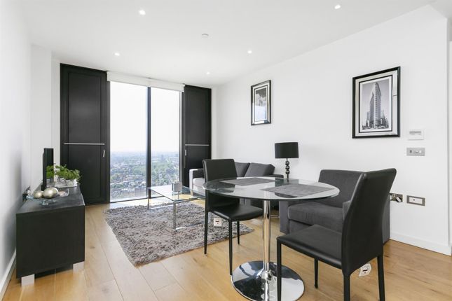 Thumbnail Flat for sale in Strata Building, 8 Walworth Road, Elephant And Castle, London