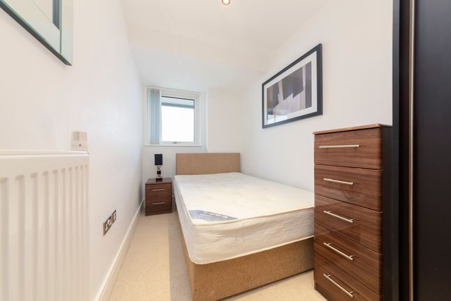 Flat to rent in Canary View, 23 Dowells Street, Greenwich, London