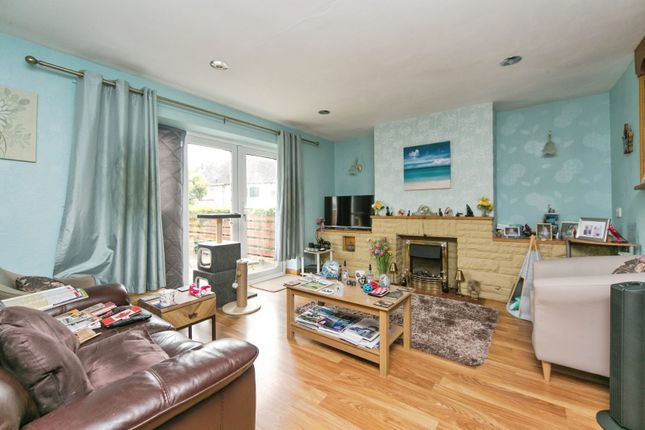 33, Tan Y Fron, Conwy photo 2