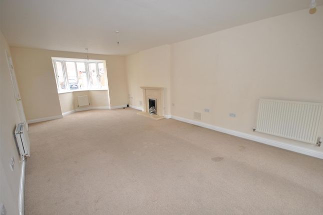 22, Berrywood Drive, Northampton photo 2