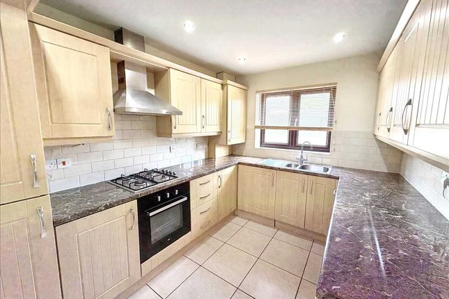 119, Derby Road, Kirkby In AShfield photo 3