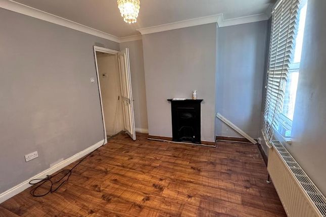 233a, Spring Vale North, Dartford photo 3